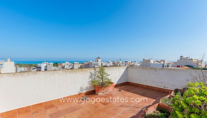 Te koop - Huis - Stadswoning - Guardamar del Segura - Guardamar del Segura Centro