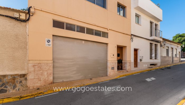 Te koop - Huis - Stadswoning - Guardamar del Segura - Guardamar del Segura Centro