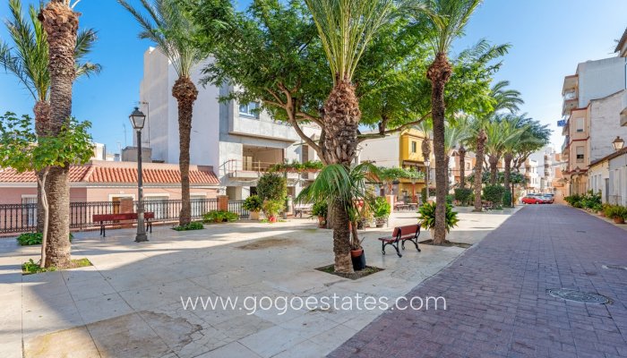 Te koop - Huis - Stadswoning - Guardamar del Segura - Guardamar del Segura Centro