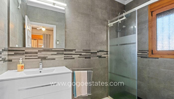 Te koop - Huis - Vrijstaande Villa - Rojales - Ciudad Quesada