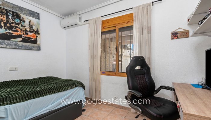 Te koop - Huis - Vrijstaande Villa - Rojales - Ciudad Quesada