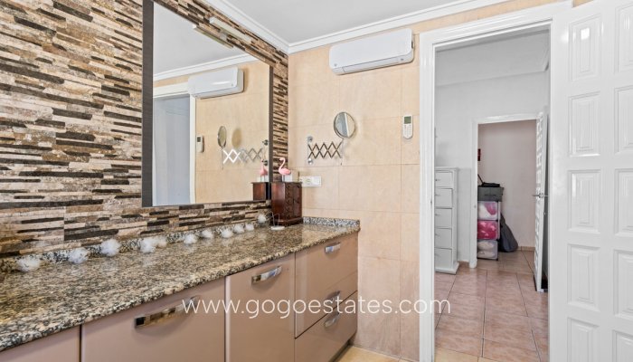 Te koop - Huis - Vrijstaande Villa - Rojales - Ciudad Quesada