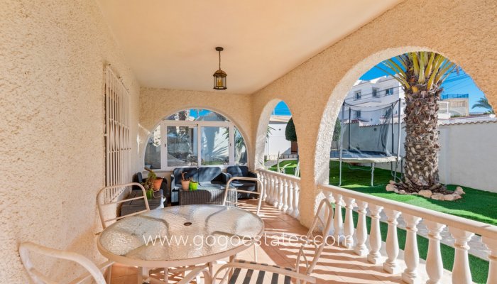 Te koop - Huis - Vrijstaande Villa - Rojales - Ciudad Quesada