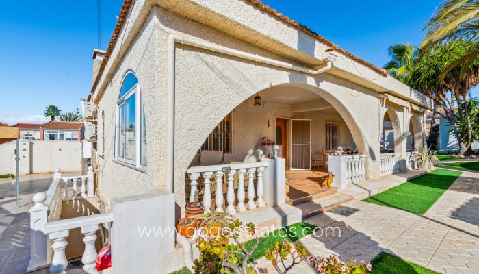 Te koop - Huis - Vrijstaande Villa - Rojales - Ciudad Quesada