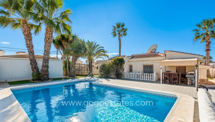 Te koop - Huis - Vrijstaande Villa - Rojales - Ciudad Quesada