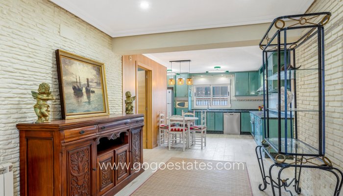 Te koop - Huis - Stadswoning - Torrevieja - Torrevieja Centro