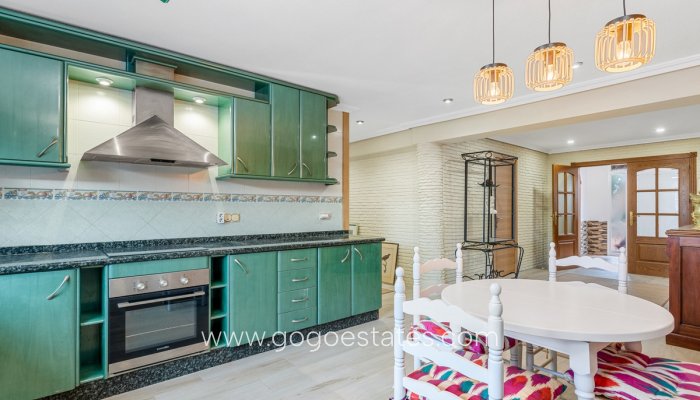 Te koop - Huis - Stadswoning - Torrevieja - Torrevieja Centro