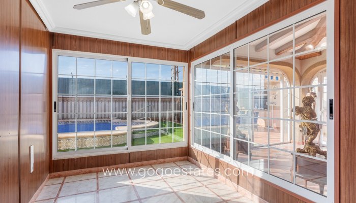 Te koop - Huis - Stadswoning - Torrevieja - Torrevieja Centro