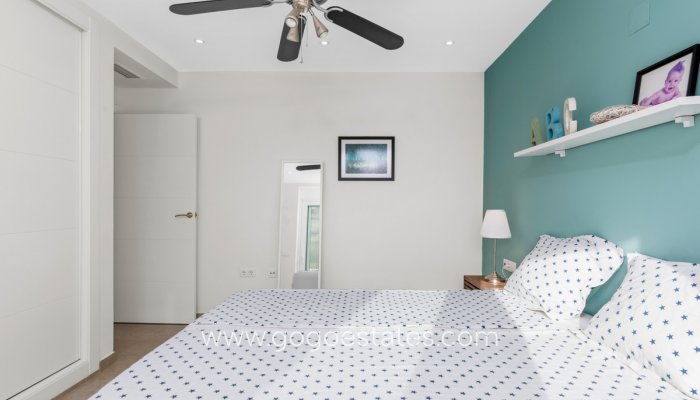 Te koop - Huis - Vrijstaande Villa - Rojales - Ciudad Quesada