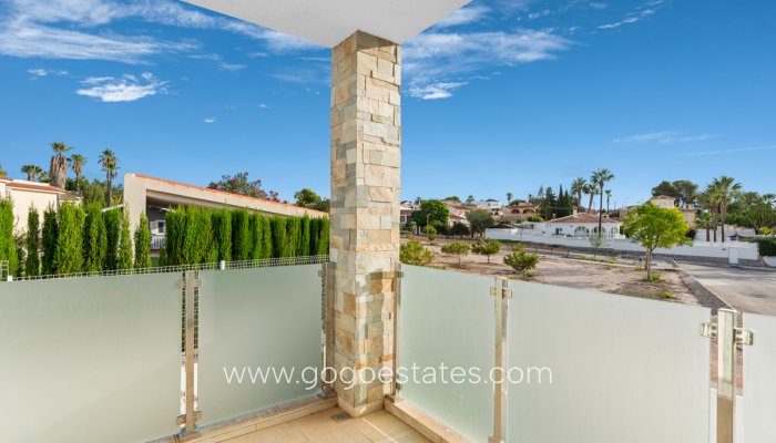 Te koop - Huis - Vrijstaande Villa - Rojales - Ciudad Quesada