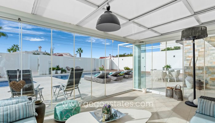 Te koop - Huis - Vrijstaande Villa - Rojales - Ciudad Quesada