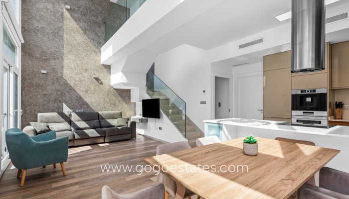 Te koop - Huis - Vrijstaande Villa - Rojales - Ciudad Quesada