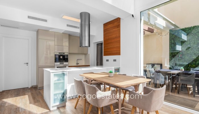 Te koop - Huis - Vrijstaande Villa - Rojales - Ciudad Quesada