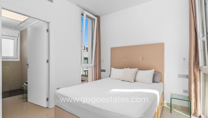 Te koop - Huis - Vrijstaande Villa - Rojales - Ciudad Quesada