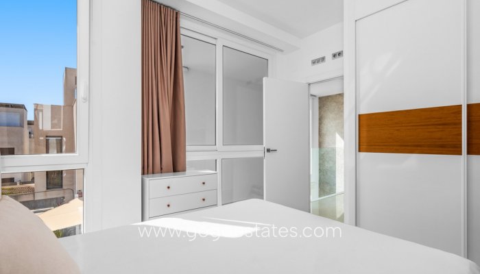 Te koop - Huis - Vrijstaande Villa - Rojales - Ciudad Quesada