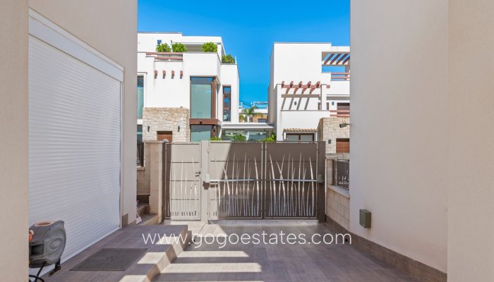 Te koop - Huis - Vrijstaande Villa - Rojales - Ciudad Quesada