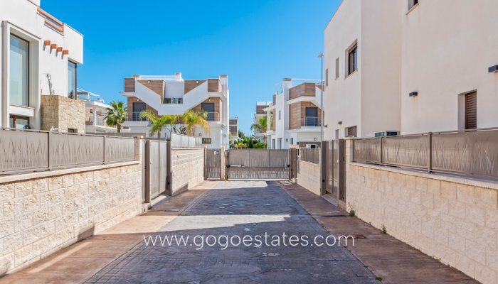 Te koop - Huis - Vrijstaande Villa - Rojales - Ciudad Quesada