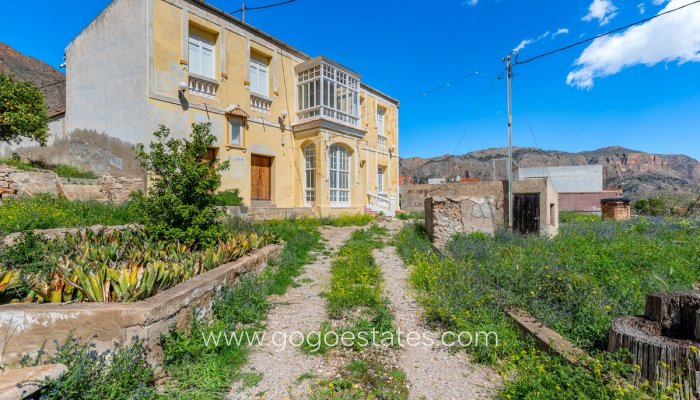 Te koop - Huis - Finca - Cortijo - Orihuela - Orihuela Centro