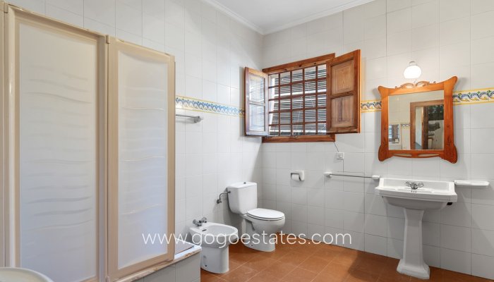 Te koop - Huis - Finca - Cortijo - Orihuela - Orihuela Centro