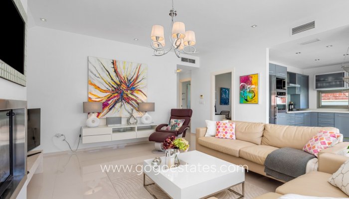 Te koop - Huis - Vrijstaande Villa - Rojales - Ciudad Quesada