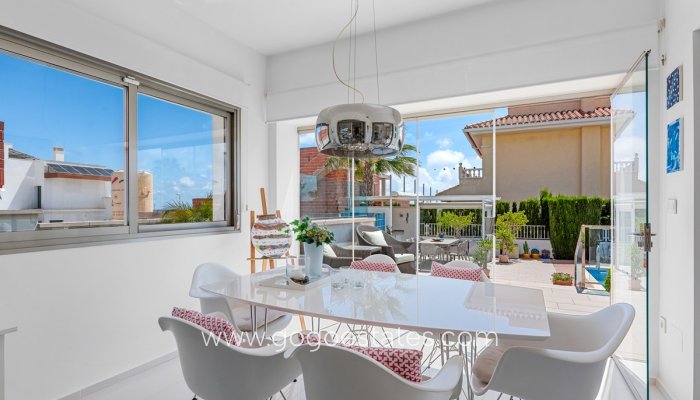 Te koop - Huis - Vrijstaande Villa - Rojales - Ciudad Quesada