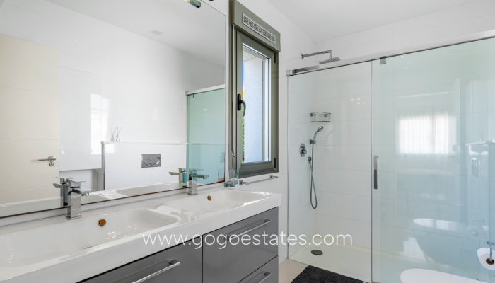 Te koop - Huis - Vrijstaande Villa - Rojales - Ciudad Quesada