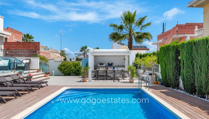 Te koop - Huis - Vrijstaande Villa - Rojales - Ciudad Quesada