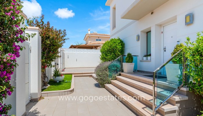 Te koop - Huis - Vrijstaande Villa - Rojales - Ciudad Quesada