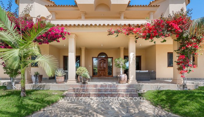 Te koop - Huis - Vrijstaande Villa - Elche - Elche Centro