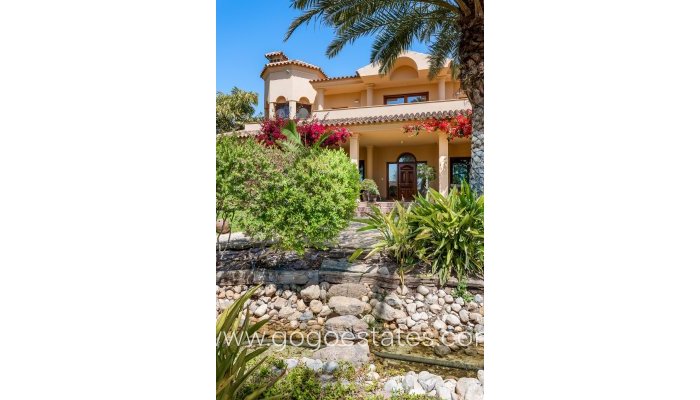 Te koop - Huis - Vrijstaande Villa - Elche - Elche Centro