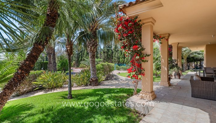 Te koop - Huis - Vrijstaande Villa - Elche - Elche Centro