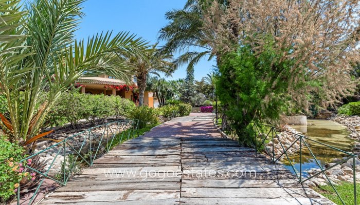 Te koop - Huis - Vrijstaande Villa - Elche - Elche Centro