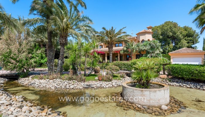 Te koop - Huis - Vrijstaande Villa - Elche - Elche Centro