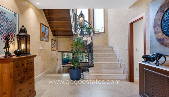 Te koop - Huis - Vrijstaande Villa - Elche - Elche Centro