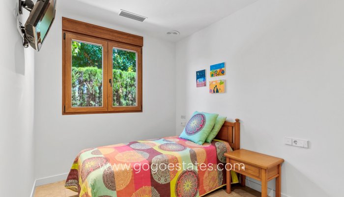 Te koop - Huis - Vrijstaande Villa - Elche - Elche Centro