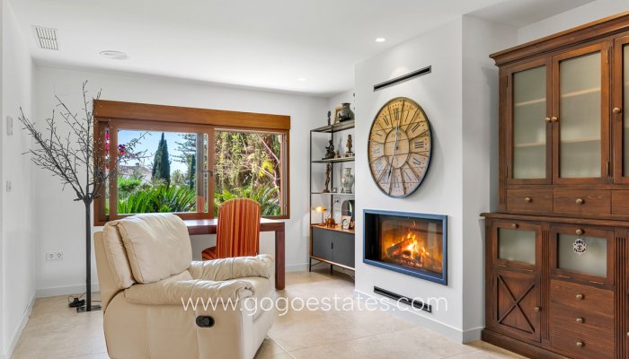 Te koop - Huis - Vrijstaande Villa - Elche - Elche Centro