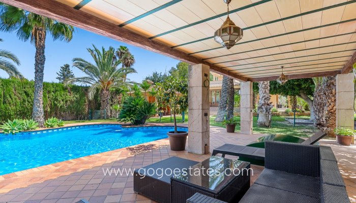 Te koop - Huis - Vrijstaande Villa - Elche - Elche Centro