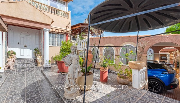 Te koop - Huis - Vrijstaande Villa - Rojales - Ciudad Quesada