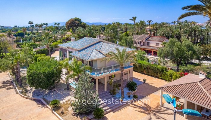 Te koop - Huis - Vrijstaande Villa - Elche - Elche Centro