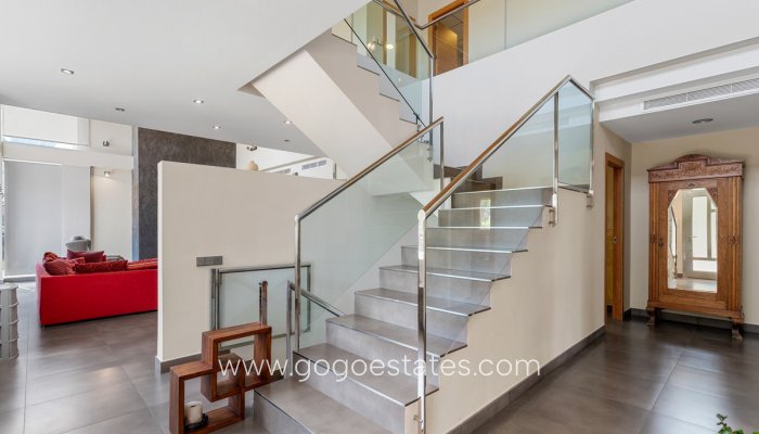 Te koop - Huis - Vrijstaande Villa - Elche - Elche Centro