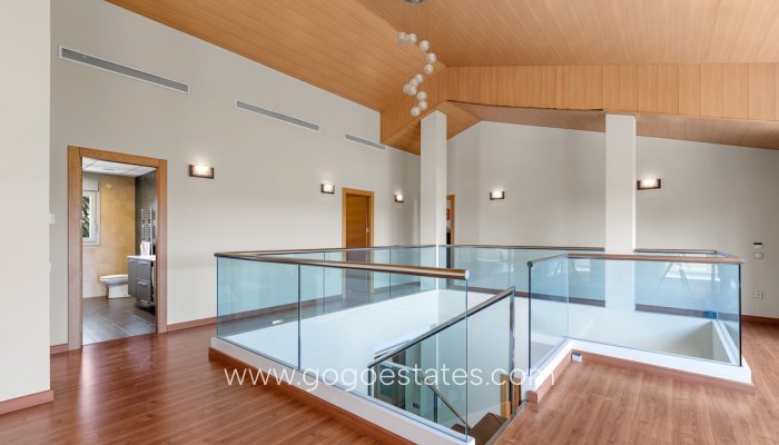 Te koop - Huis - Vrijstaande Villa - Elche - Elche Centro