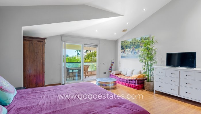 Te koop - Huis - Vrijstaande Villa - Elche - Elche Centro