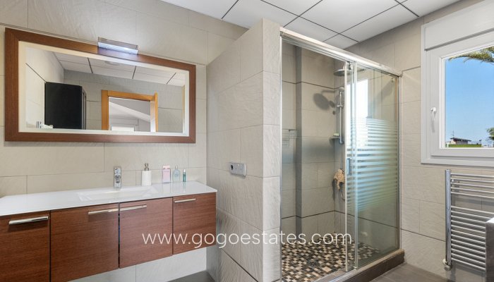 Te koop - Huis - Vrijstaande Villa - Elche - Elche Centro