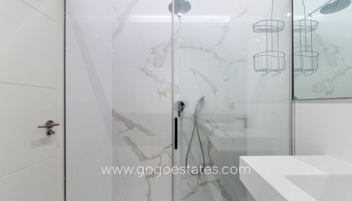 Te koop - Appartement - Appartement op de middelste verdieping - Guardamar del Segura - Guardamar del Segura Centro