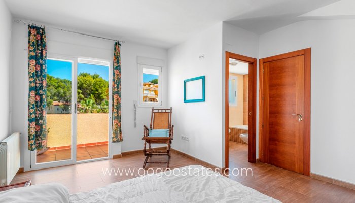 Te koop - Huis - Vrijstaande Villa - l'Alfas del Pi - L'Alfás del Pi Centro