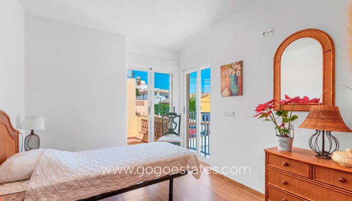 Te koop - Huis - Vrijstaande Villa - l'Alfas del Pi - L'Alfás del Pi Centro