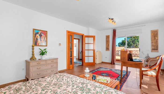 Te koop - Huis - Vrijstaande Villa - l'Alfas del Pi - L'Alfás del Pi Centro