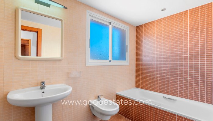 Te koop - Huis - Vrijstaande Villa - l'Alfas del Pi - L'Alfás del Pi Centro