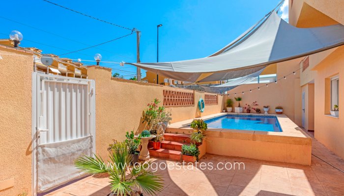 Te koop - Huis - Vrijstaande Villa - l'Alfas del Pi - L'Alfás del Pi Centro