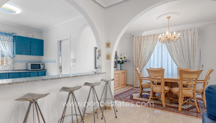 Te koop - Huis - Vrijstaande Villa - Rojales - Ciudad Quesada